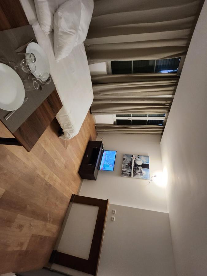 Studio Cozy Centre Ville Rdc Бар-льо-Дюк Екстериор снимка